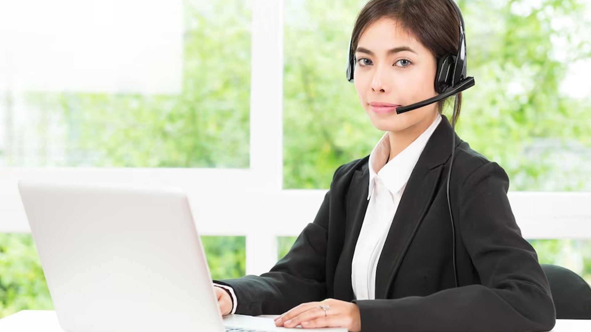 Đội ngũ hỗ trợ khách hàng 78bet chuyên nghiệp